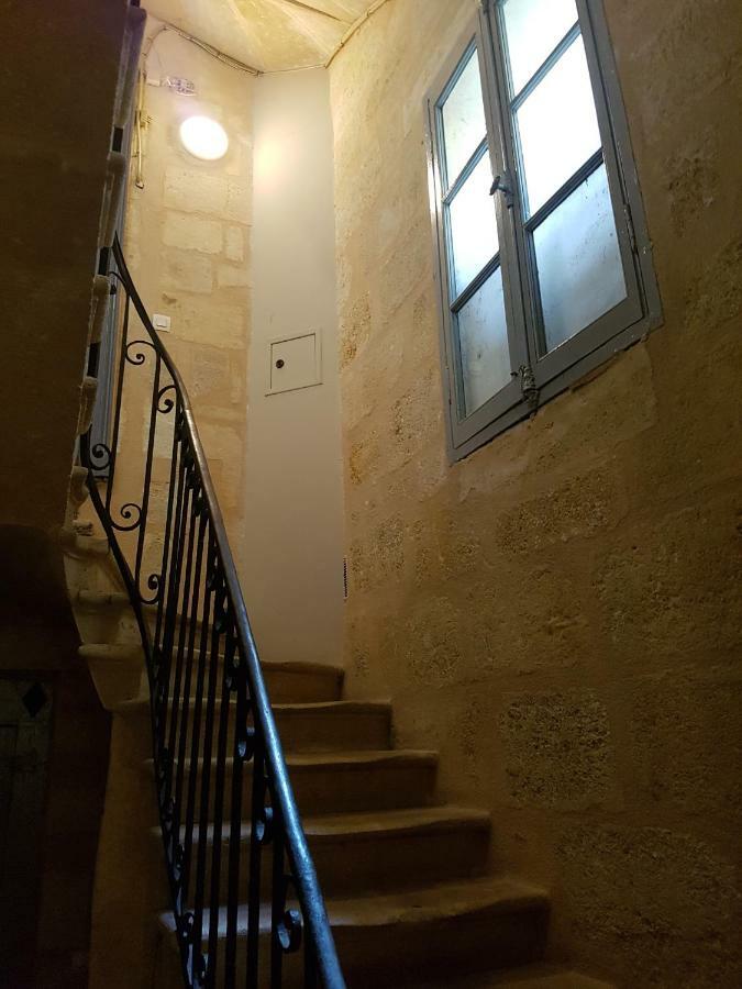 Bouquiere Studio Бордо Экстерьер фото